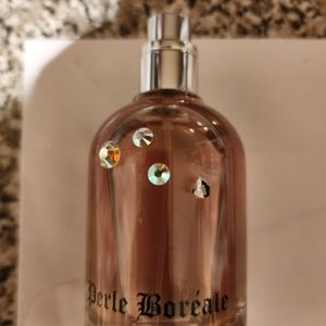 Swarovski perle boreale Eau De Perfume 1.7 oz NWOT